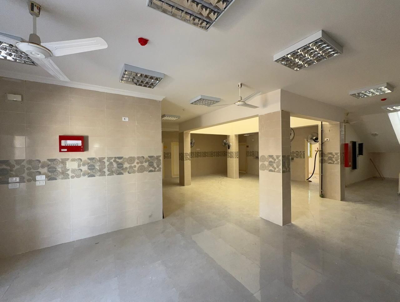 بدء تسليم أول وحدة صحية بمنطقة غرب المطار بأكتوبر الجديدة.. استعدادا لتشغيلها