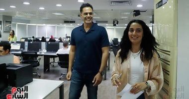 جولة للموسيقار هشام خرما داخل مقر الخليج 365.. صور