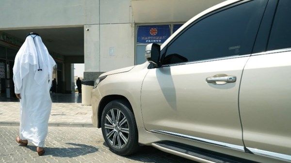 شرطة أبوظبي تحذر من خطورة ترك المركبة في حالة تشغيل