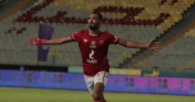 أحمد سيد غريب يوقع للسويس موسمين فى صفقة انتقال حر