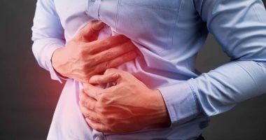 نوع من الاضطرابات الهضمية.. ما هو "إسهال المسافر" وطرق الوقاية