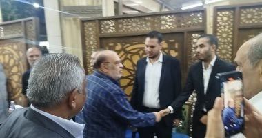 صلاح عبد الله وشريف منير وفتوح أحمد يشاركون فى عزاء شقيق خالد جلال