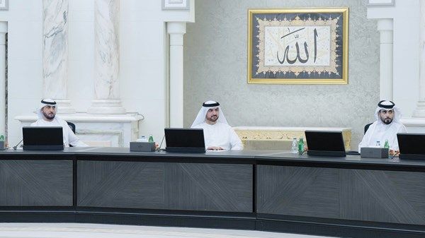 عبدالله بن سالم يترأس اجتماع المجلس التنفيذي