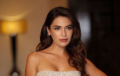 بالصّور- من الشّاشة إلى الواقع: نجمة “التّفّاح الحرام” في طريقها إلى الزّواج