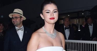 سيلينا جوميز تطلق أول عطر لها.. Rare Beauty Eau de Parfum