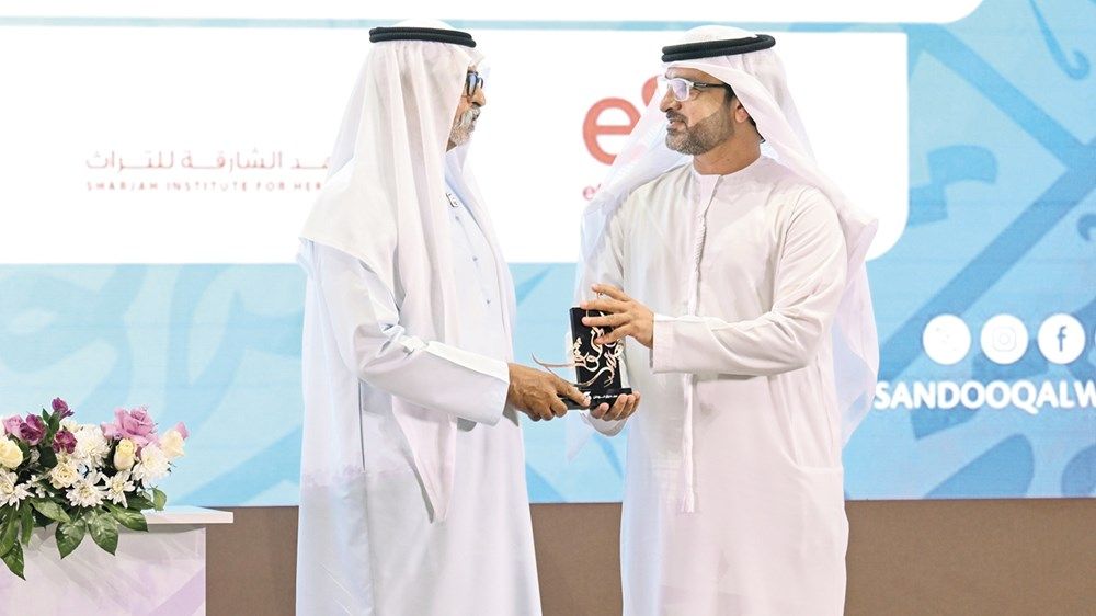 نهيان بن مبارك: رئيس الدولة حريص على تمكين أبناء وبنات الوطن