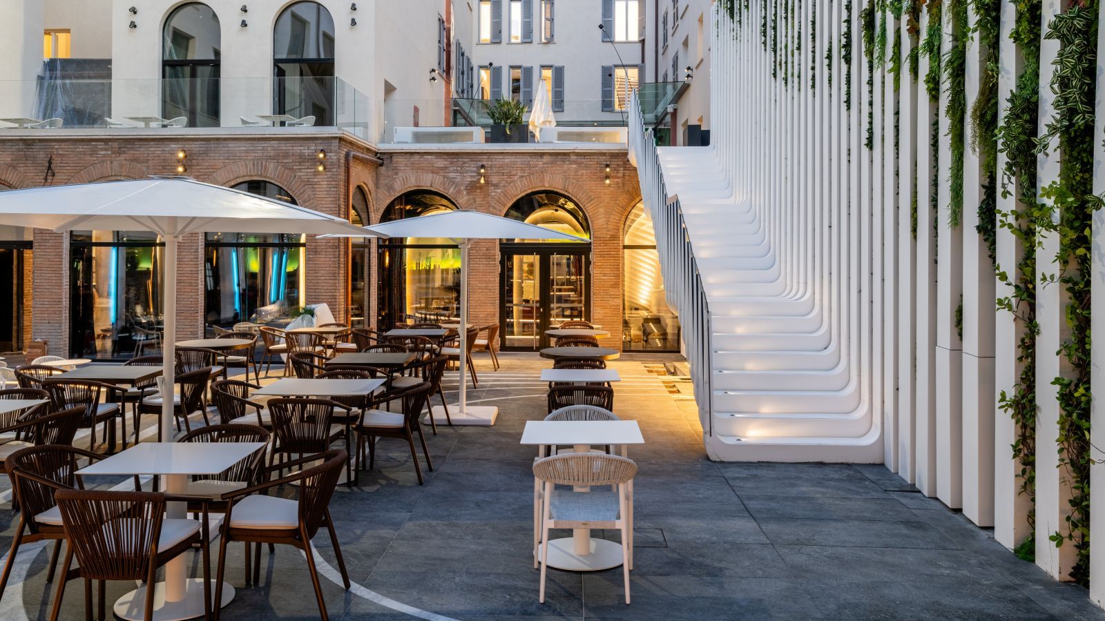 "روميو روما".. زها حديد تبصم على أجمل فندق قبل رحيلها (صور)