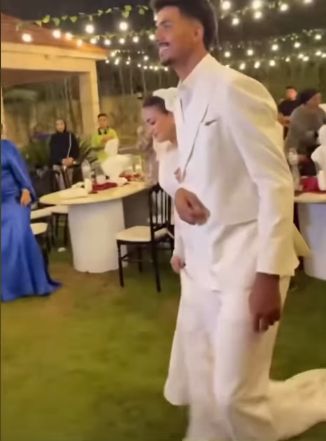 حسام عبد المجيد مدافع الزمالك يحتفل بعقد قرانه.. صور