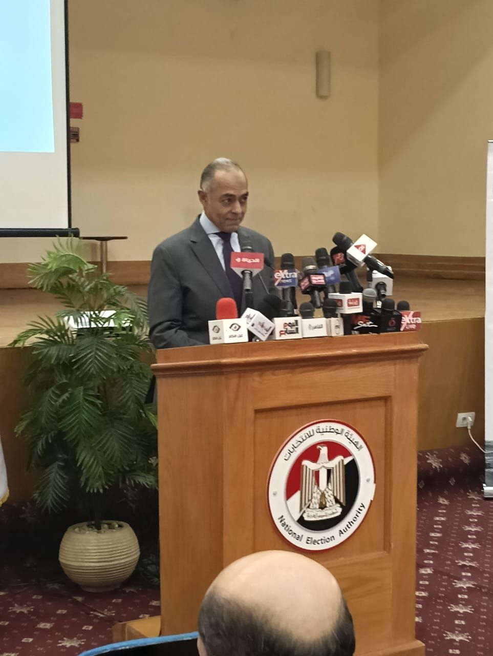 كارنيهات بـ"باركود" لـ25 ألف متابع محلى ودولى وإعلامى لانتخابات مجلس الشيوخ - الخليج 365
