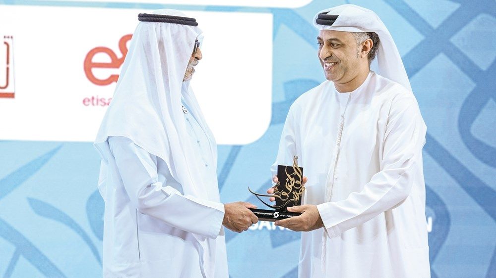 نهيان بن مبارك: رئيس الدولة حريص على تمكين أبناء وبنات الوطن