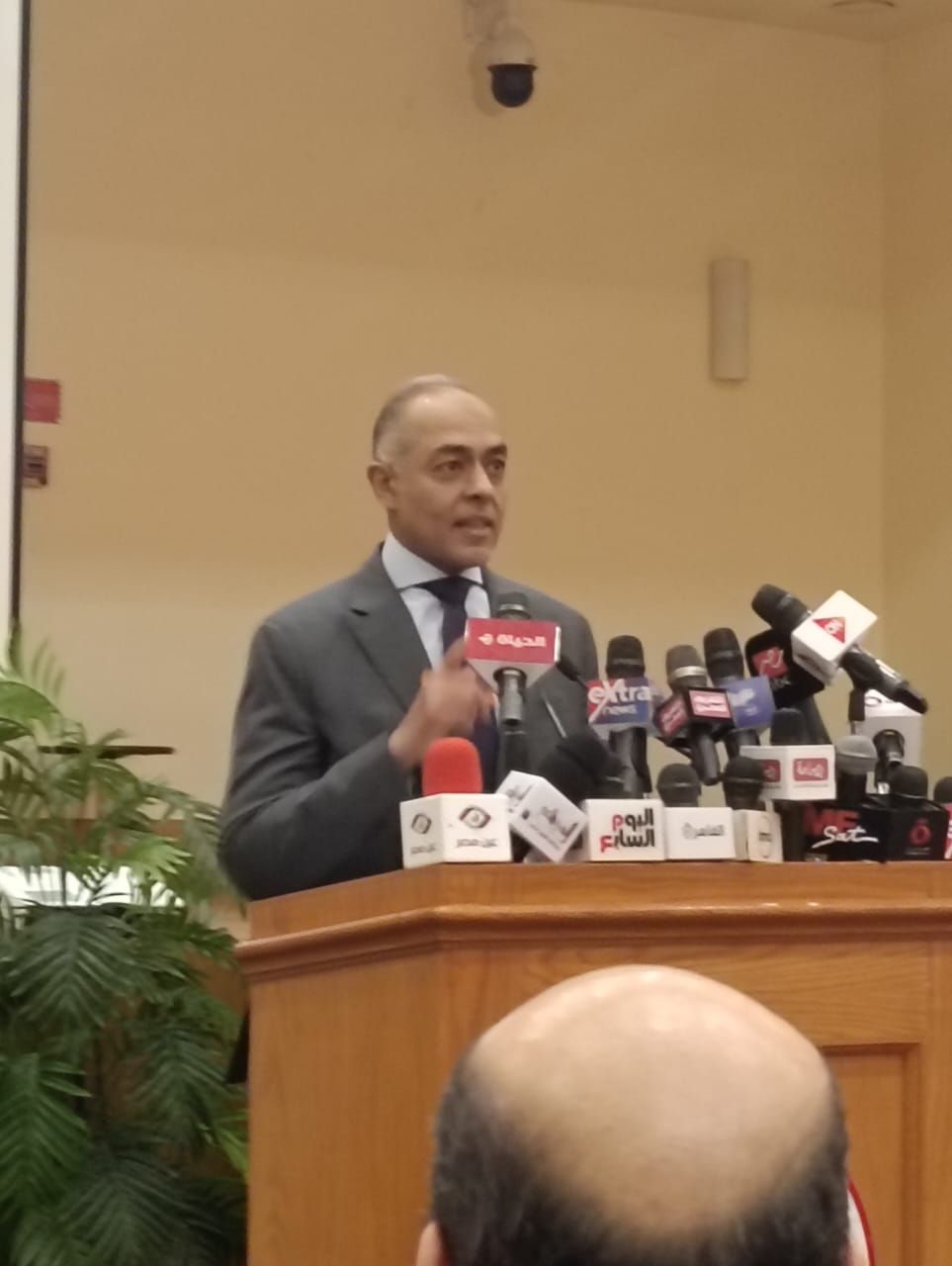 كارنيهات بـ"باركود" لـ25 ألف متابع محلى ودولى وإعلامى لانتخابات مجلس الشيوخ - الخليج 365