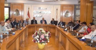 غرفة تجارة القاهرة تجتمع لبحث مبادرة خفض الأسعار