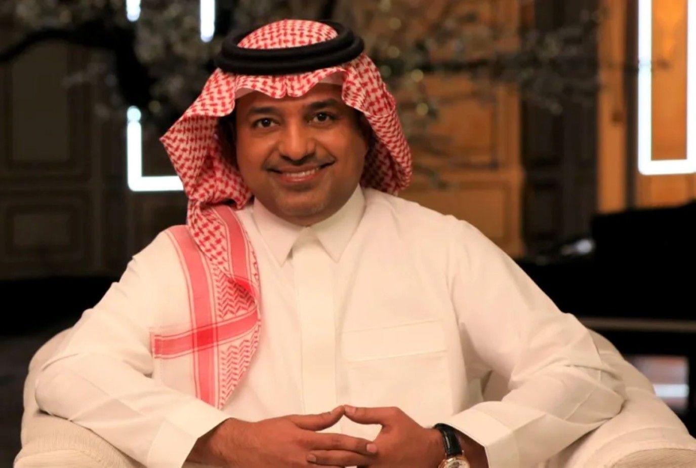 راشد الماجد يستعد لإطلاق ليتني طير.. وروتانا تشوق جمهوره