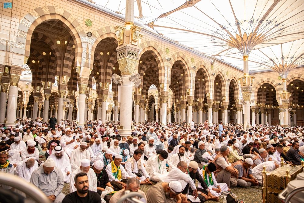 أخبار من السعودية.. ترجمة خطبتي الجمعة في الحرمين الشريفين إلى 15 لغة عالمية