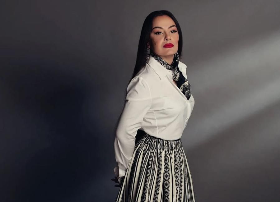 في لحظة اعتراف… شريهان تبوح بالحكاية الأجمل في عمرها