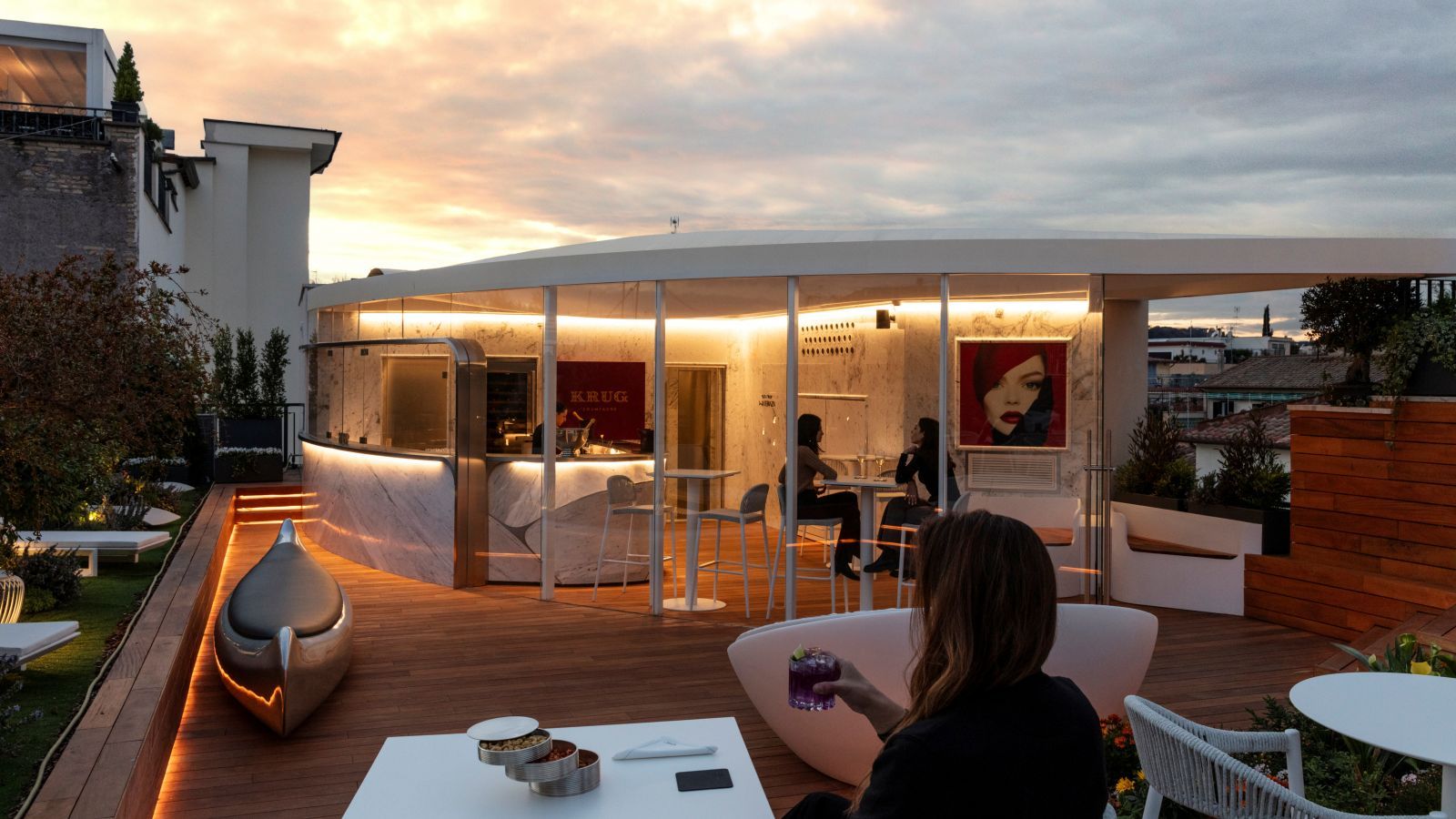 "روميو روما".. زها حديد تبصم على أجمل فندق قبل رحيلها (صور)