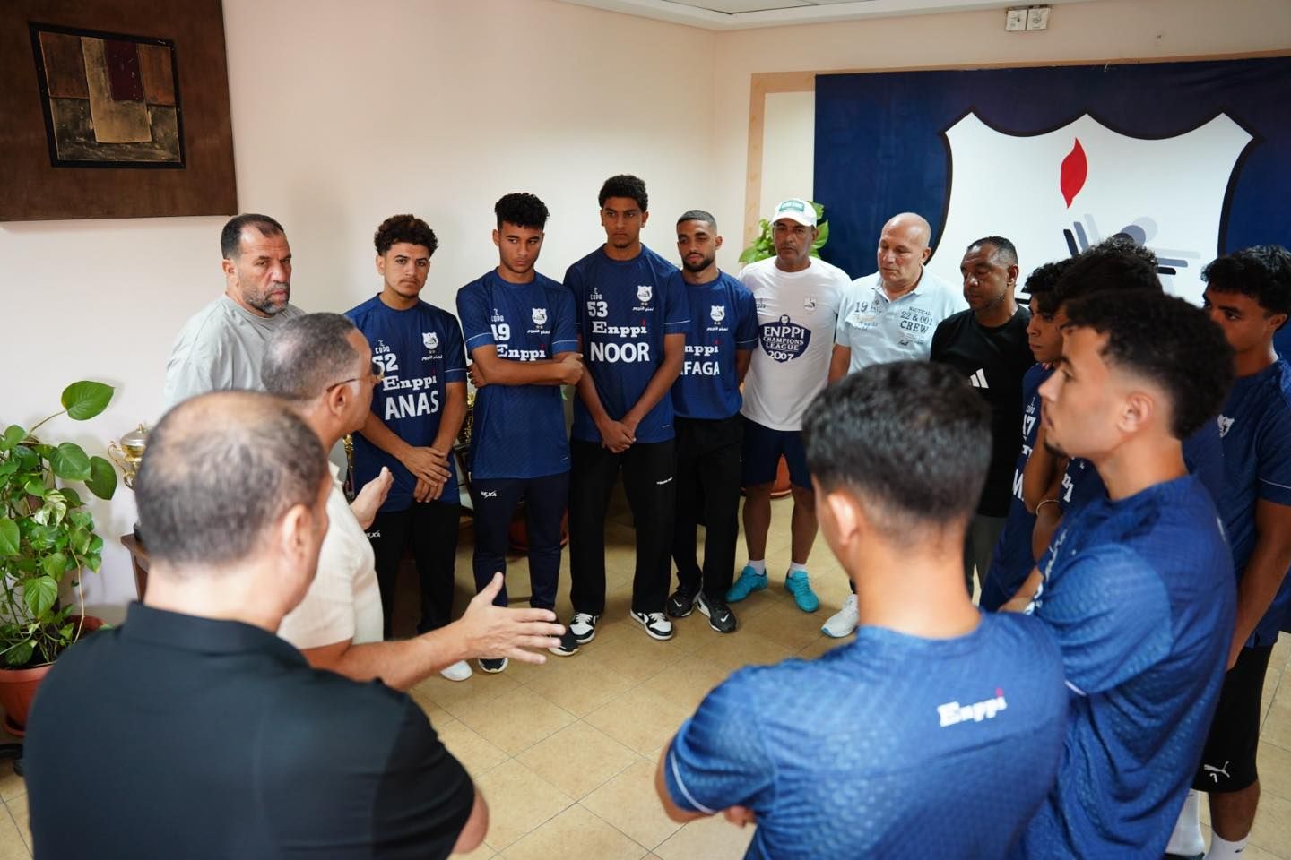 إنبي يُقرر تصعيد أكبر دفعة ناشئين في تاريخه إلى الفريق الأول.. صور