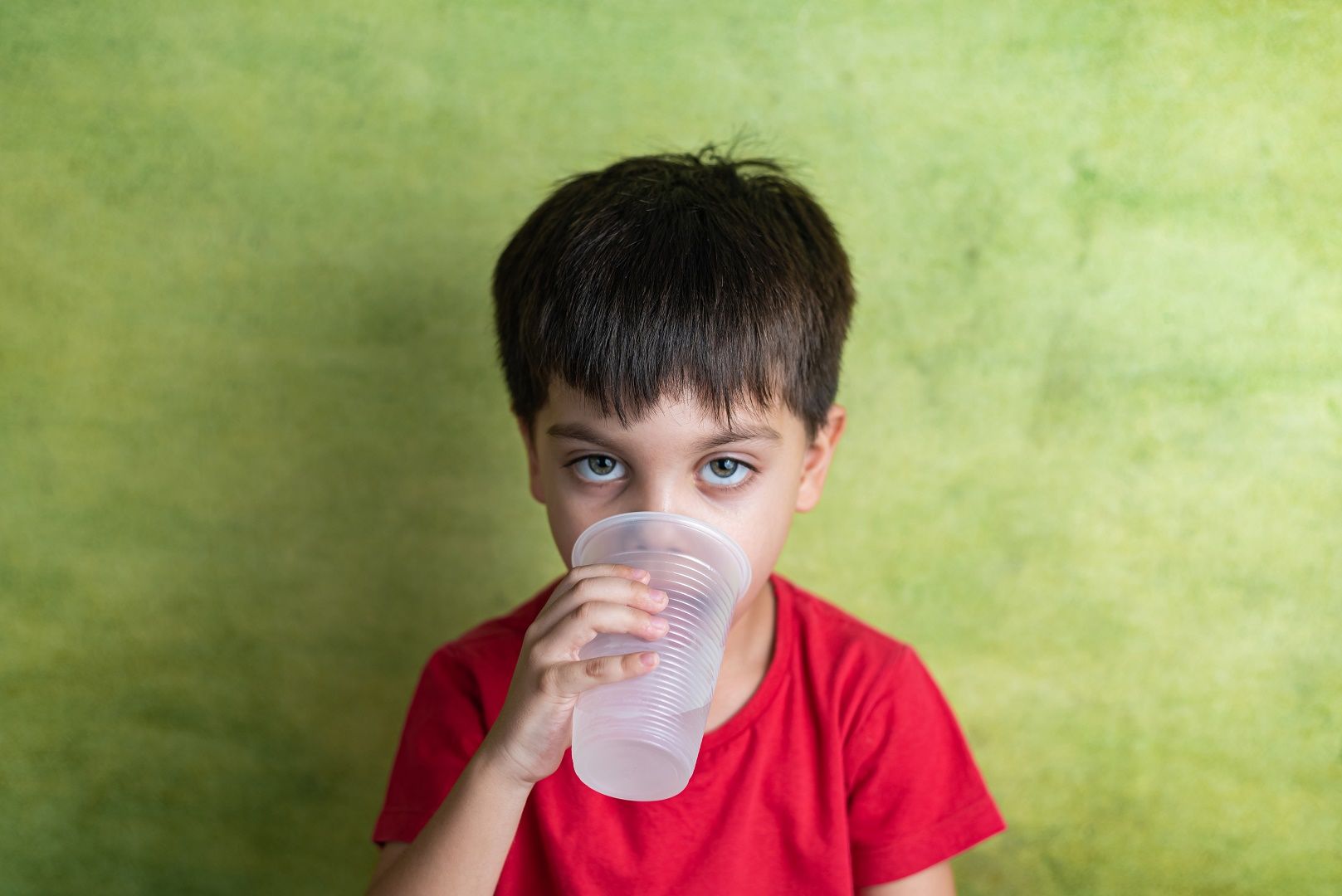 5 أسباب للإسهال والحمى عند الأطفال ومتى يجب القلق؟