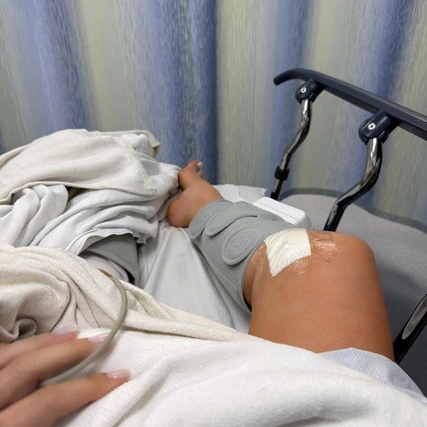 صوفيا فيرغارا تظهر من المستشفى بعد عمليّة جراحيّة ثانية… ما القصّة؟