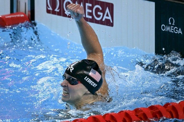 مونديال السباحة: الأميركية ليديكي تحرز ذهبية سباق 800 م بعد منافسة رائعة وماكنتوش ثالثة