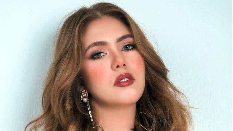 الفنانة رحمة حسن تعلن اصابتها بالصلع وتروي ما حدث معها