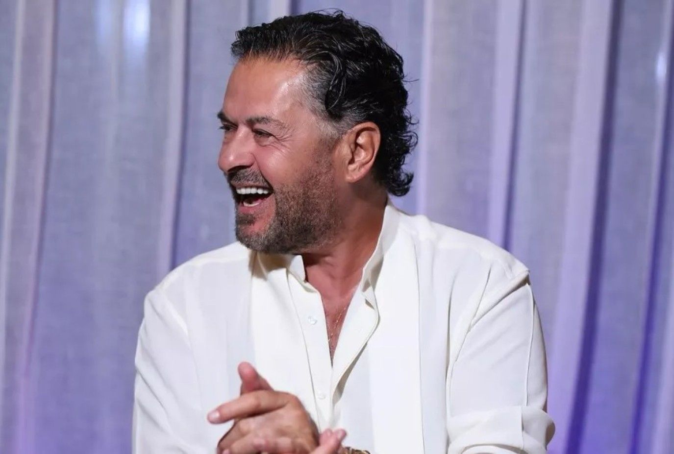 راغب علامة يصالح مصطفى كامل: منْ يتطاول على النقيب كأنه تطاول عليَّ