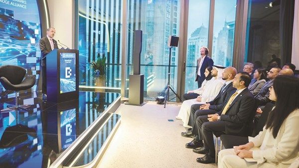 الإمارات تطلق حواراً دولياً لإعادة صياغة مستقبل الإعلام