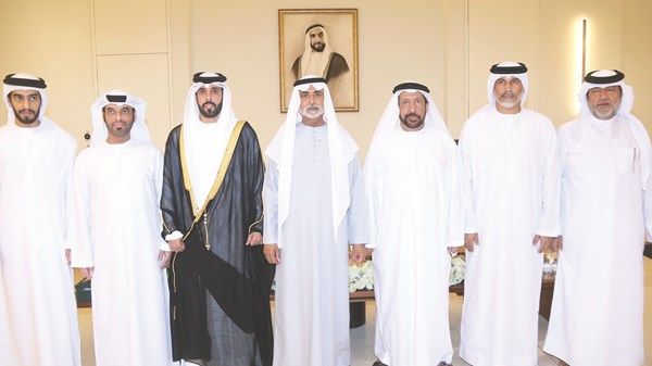 نهيان بن مبارك يحضر أفراح المنصوري في أبوظبي