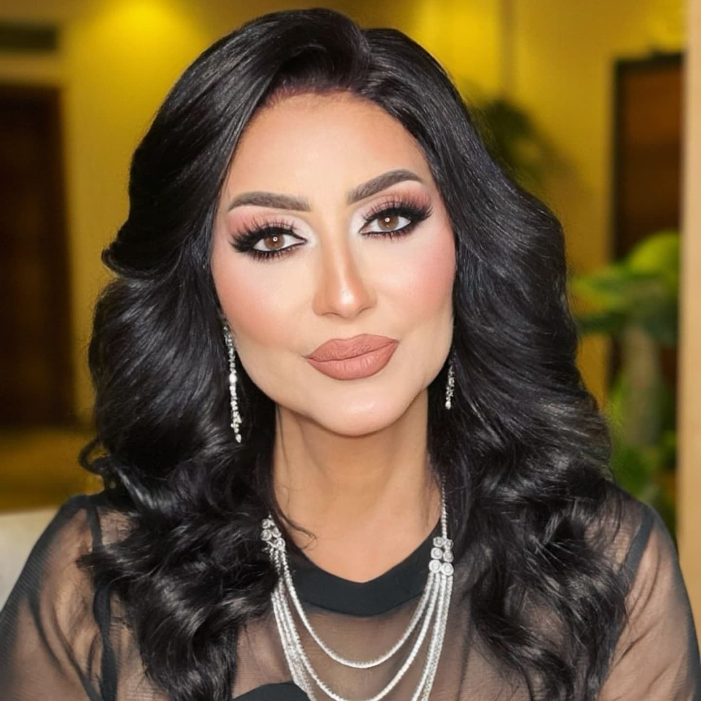 وفاء عامر تصدر بيانًا حول ما تردّد عن سفرها للخارج هربًا من التحقيقات