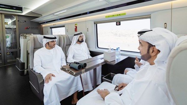 محمد بن راشد: فخور بفريق عمل قطارات الاتحاد الذي يقوده ذياب بن محمد بن زايد
