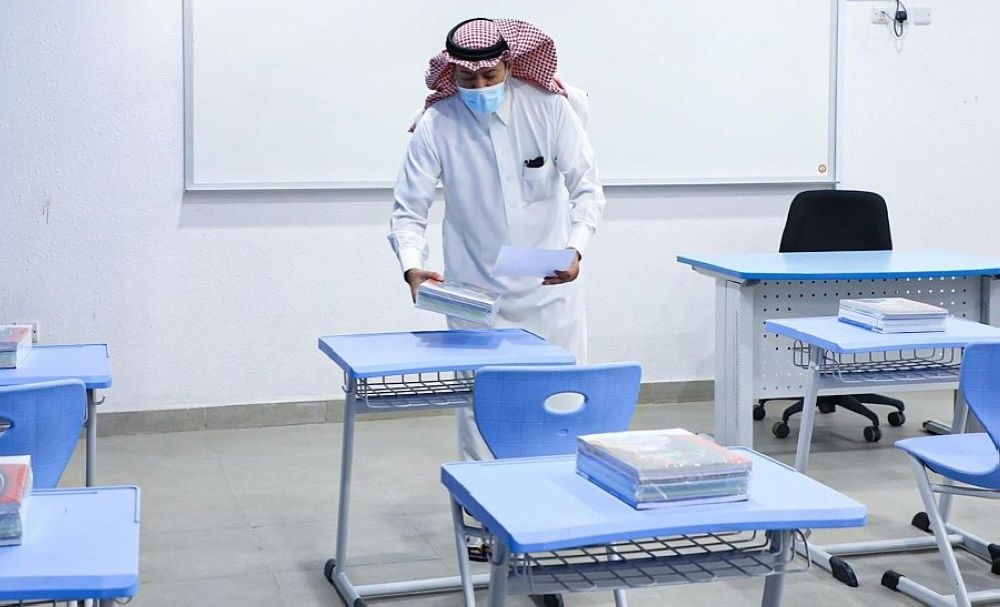 أخبار من السعودية.. عودة المشرفين للمدارس بعد 8 أيام.. و”حضوري“ يرصد الانضباط من اليوم الأول