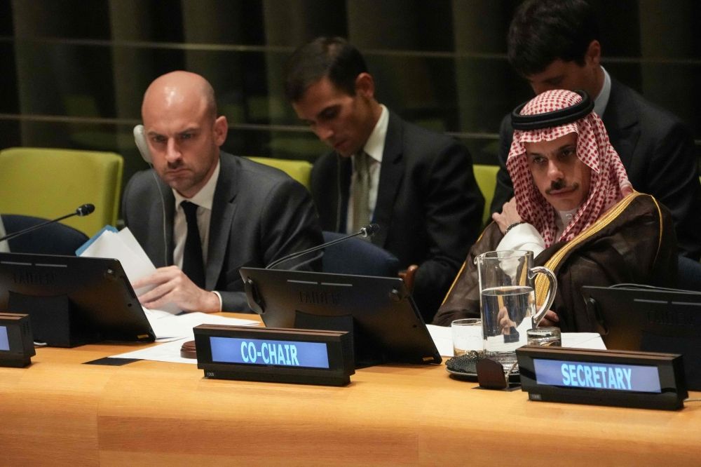 رابطة العالم الإسلامي: وثيقة مؤتمر حلّ الدولتين فرصة تاريخية للسلام