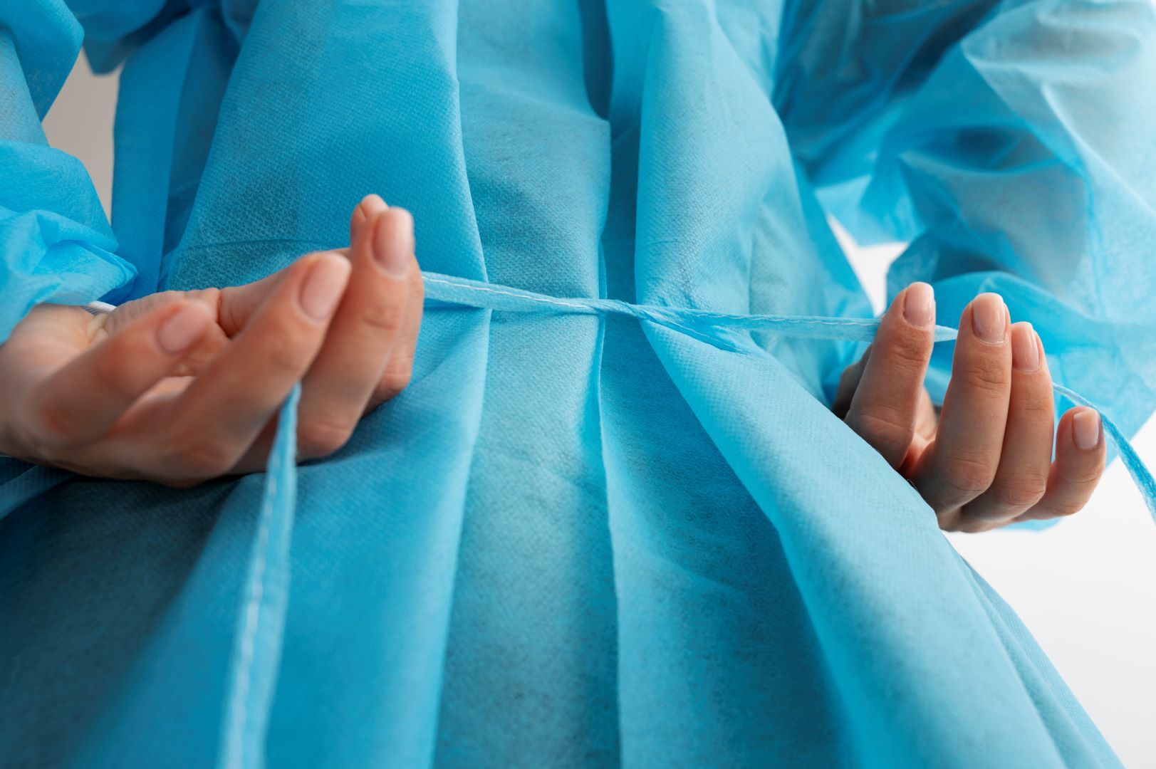 ما العلاقة بين طول الحامل واحتمالات ولادتها الطبيعية أو القيصرية؟