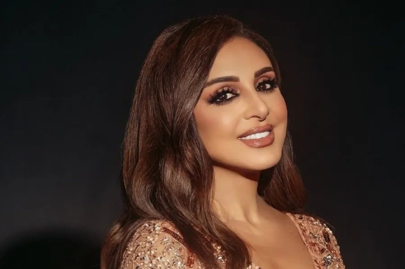 أنغام تخضع لجراحة جديدة في البنكرياس