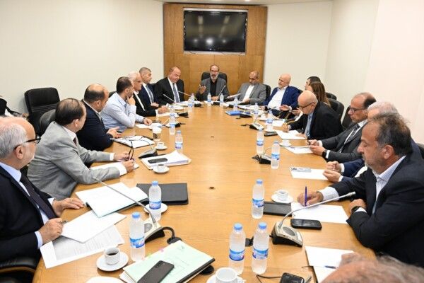 لجنة الإعلام والاتصالات ناقشت موضوع خدمات "ستارلينك" وملف الهيئة الناظمة للاتصالات