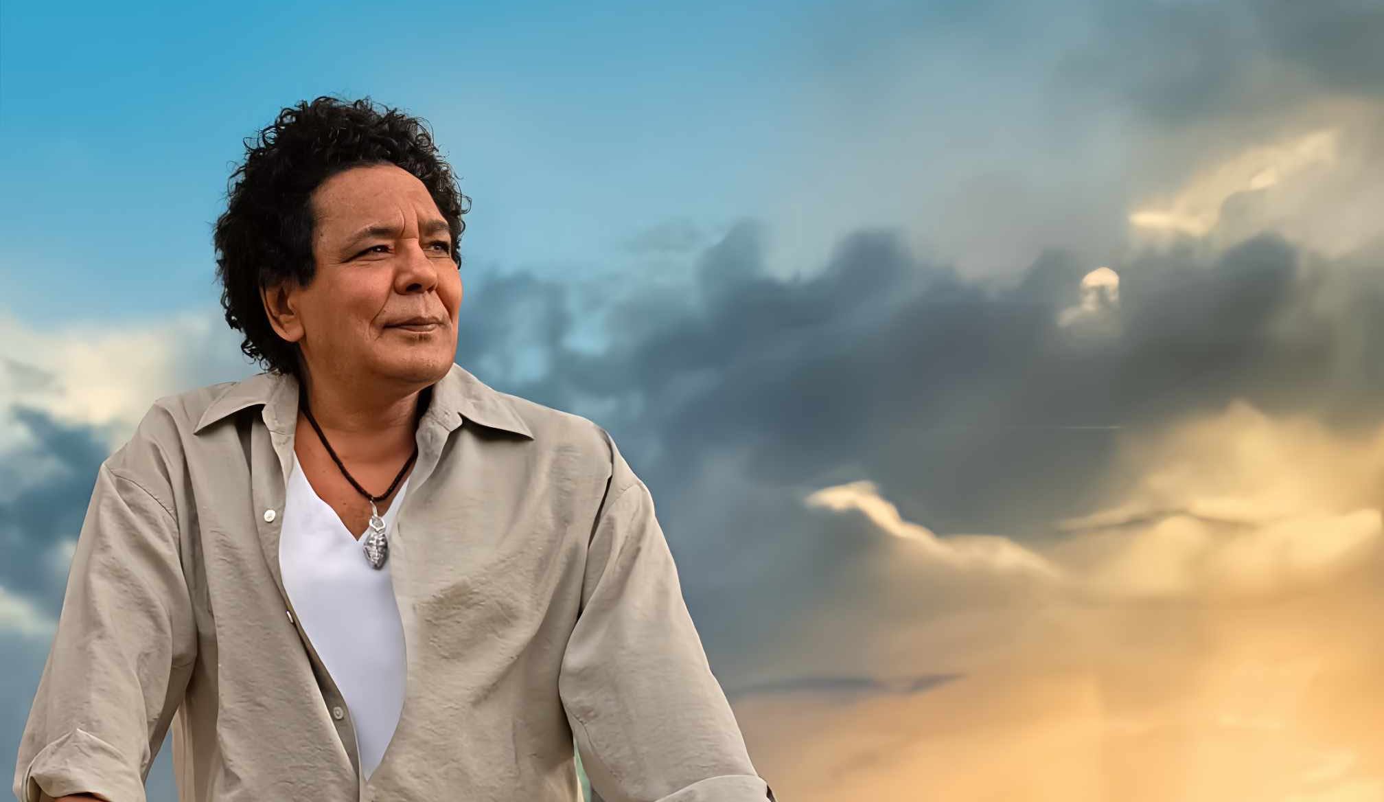 جدل حول أغنية محمّد منير الجديدة واتّهامات بالاقتباس.. وكاريكا يردّ