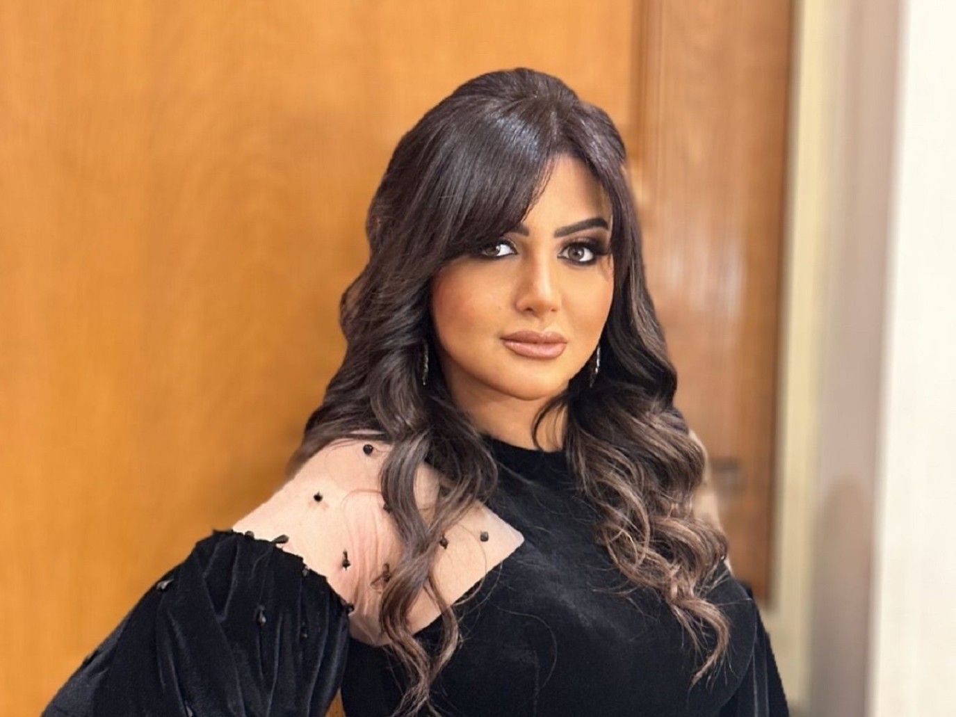 شذى تكشف لـ الخليج 365 عن تفاصيل تعاقدها مع روتانا