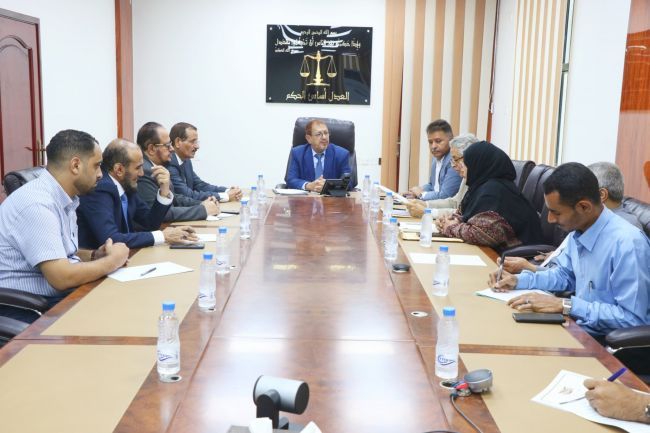 مجلس القضاء الأعلى يقف أمام توقف العمل ببعض المحاكم ويؤكد أن المطالبة بتحسين الأوضاع ليس مبرراً لتعطيل العمل