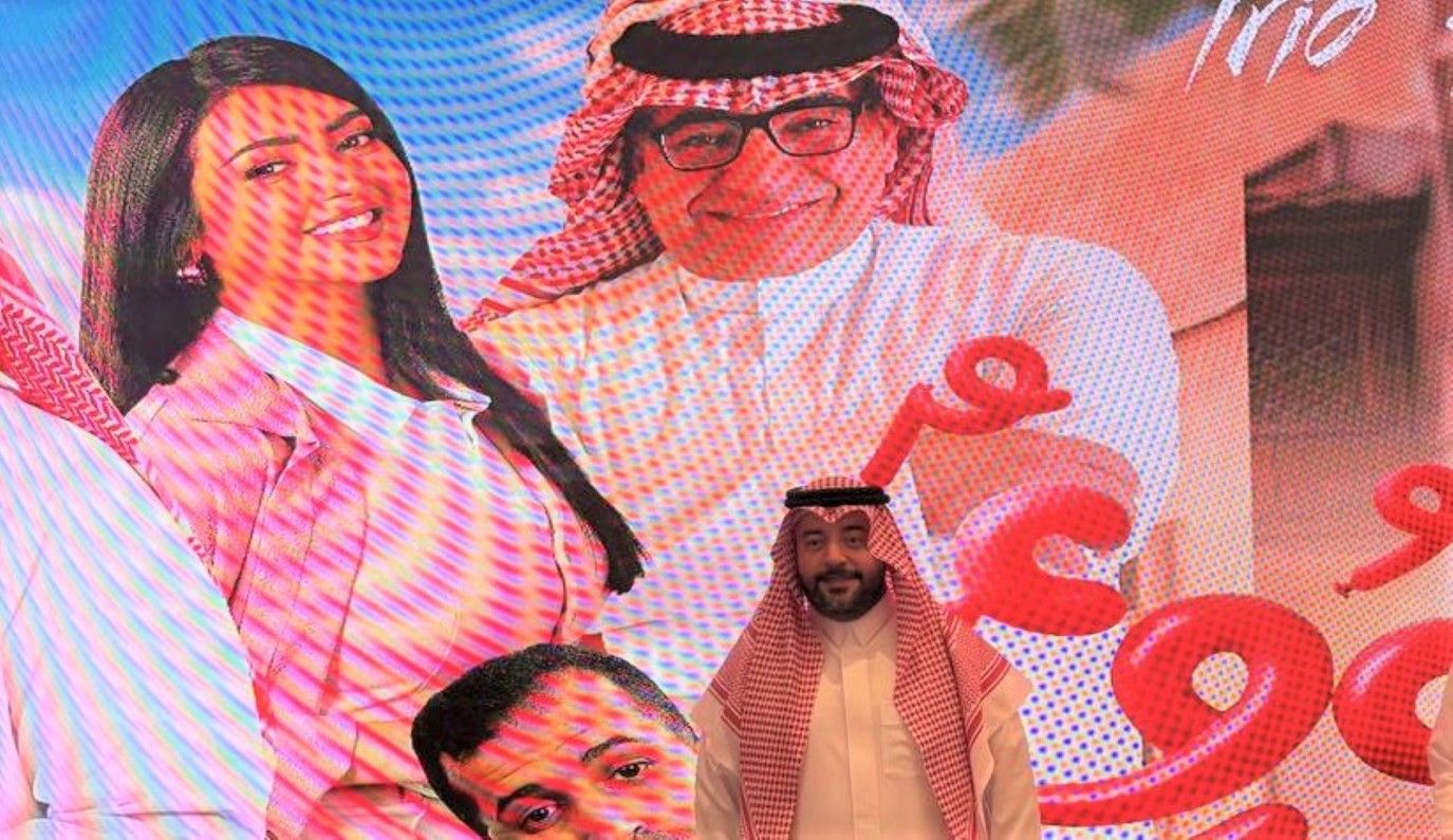 محمد الراشد لـ الخليج 365: الكتابة والتمثيل في فيلم قشموع حمّلني مسؤولية كبيرة