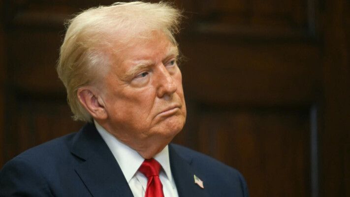 دونالد ترامب: لقائي مع بوتين ليس مشروطا بمقابلة بين الرئيس الروسي وزيلينسكي
