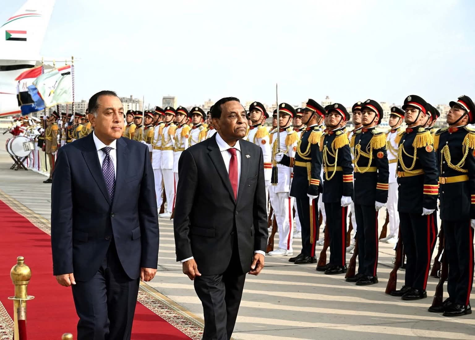 د. كامل إدريس يختتم زيارته إلى مصر عقب التوصل الى جملة من الاتفاقات المهمة