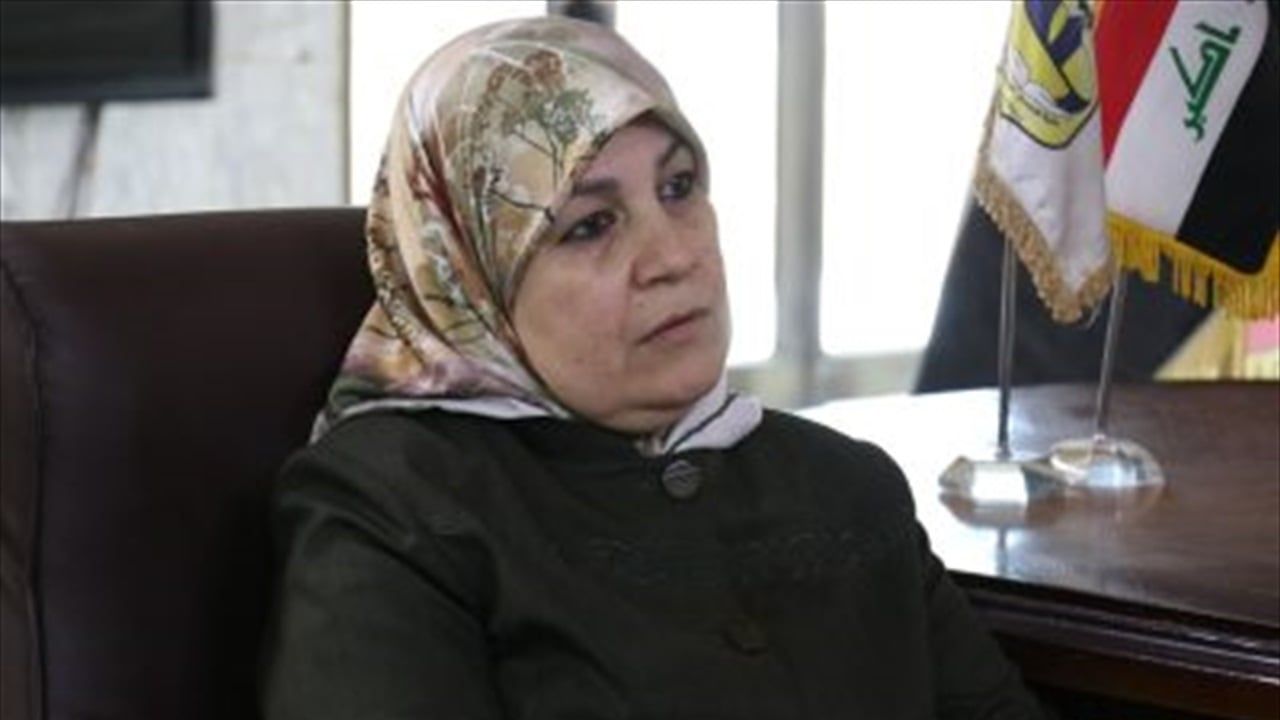 برلمانية تكشف ملفات فساد ديوان الوقف السني وتثمن جهود السوداني في ملف الخدمات