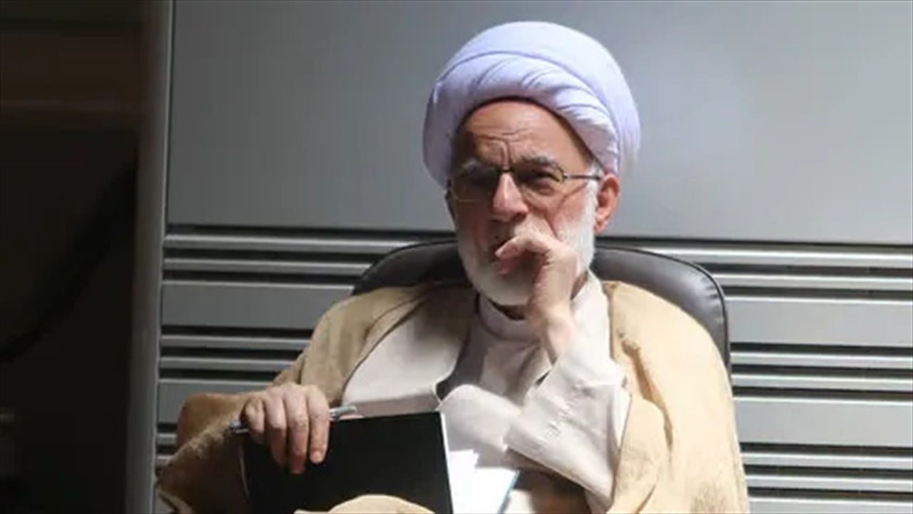 ممثل المرشد الأعلى: على العراقيين ان لا يسمحوا بنزع سلاح الحشد