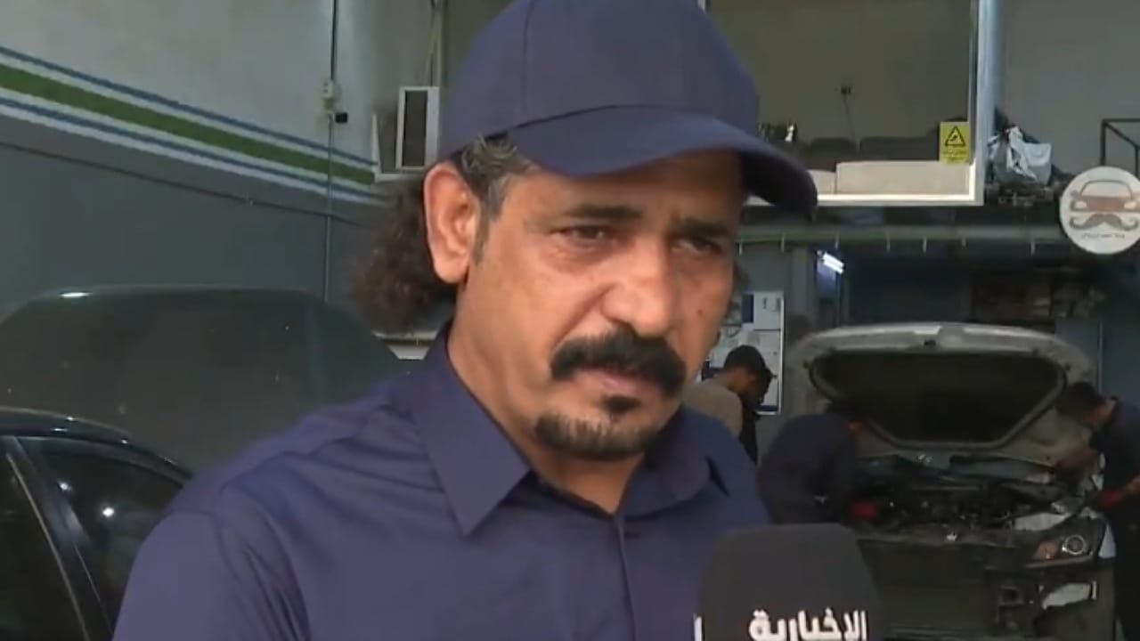 بعد 30 سنة في الأمن العام.. مواطن يروي قصة إدارته لورشة ميكانيكا ناجحة .. فيديو