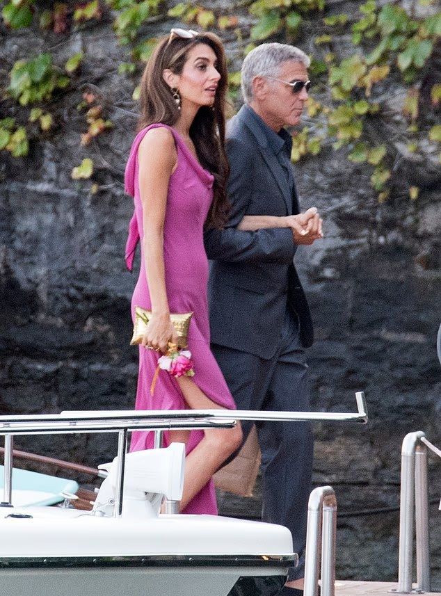 بالصور- بحيرة كومو تتحوّل إلى قصر ذهبيّ… عشاء مع آل كلوني بسعر مذهل