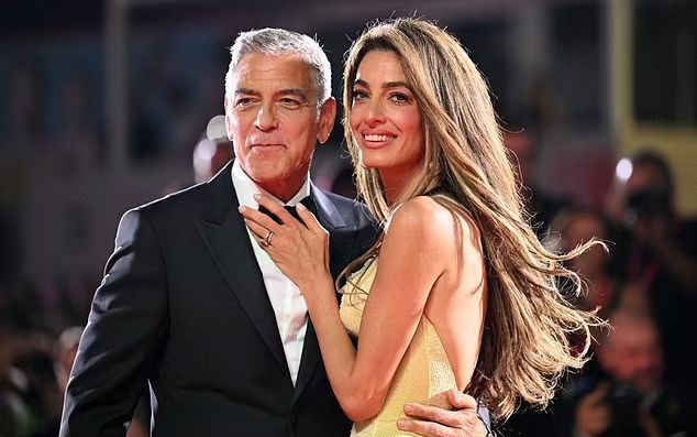 بالصور- بحيرة كومو تتحوّل إلى قصر ذهبيّ… عشاء مع آل كلوني بسعر مذهل