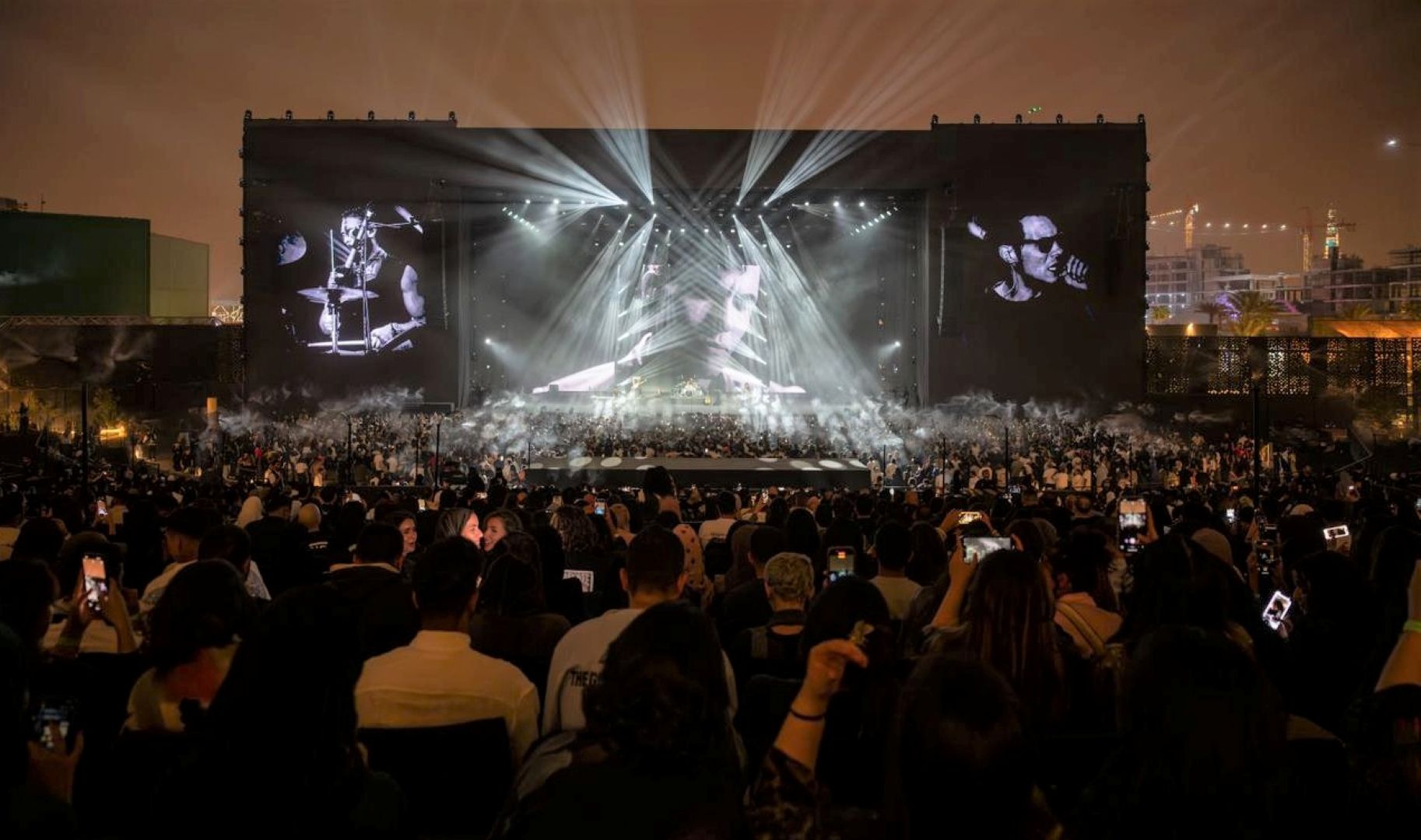 بالصور حفل كايروكي ومروان موسى يشعل أجواء الرياض ضمن فعاليات كأس العالم للرياضات الإلكترونية