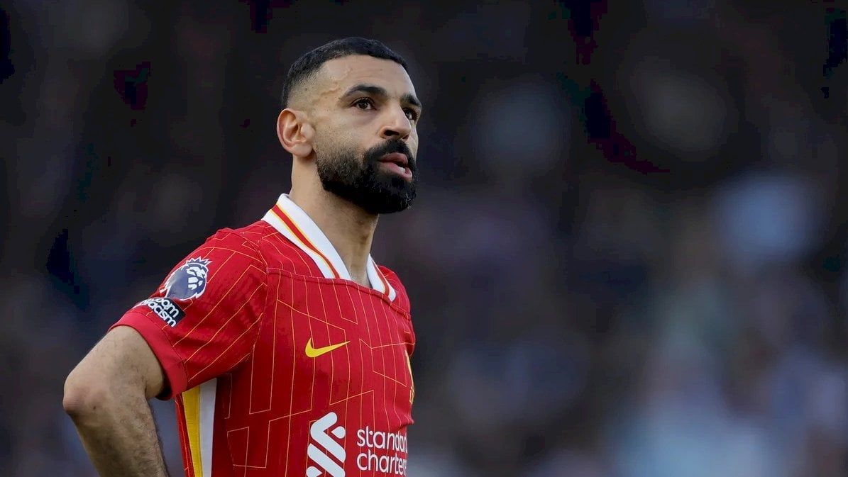 صلاح يشعل تفاعلاً بسؤاله عن مقتل لاعب فلسطيني في غزة