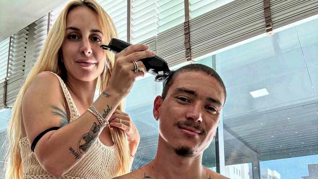 زوجة نونيز تخلصه من "الضفائر" قبل الانتقال للهلال السعودي