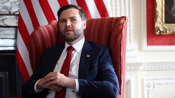 فانس يطالب أوروبا بزيادة تمويل جهود الدفاع عن أوكرانيا